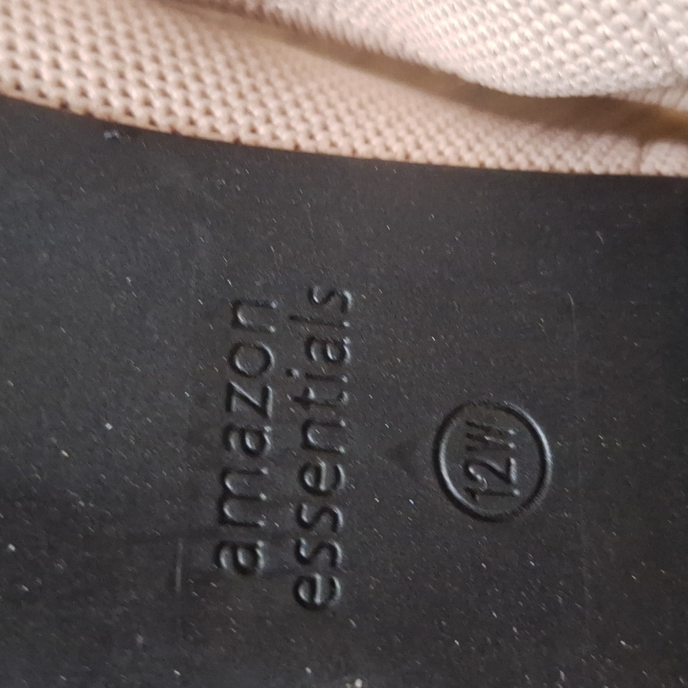 Amazon Essentials Knit Ballet Flats - Picture 8 of 9